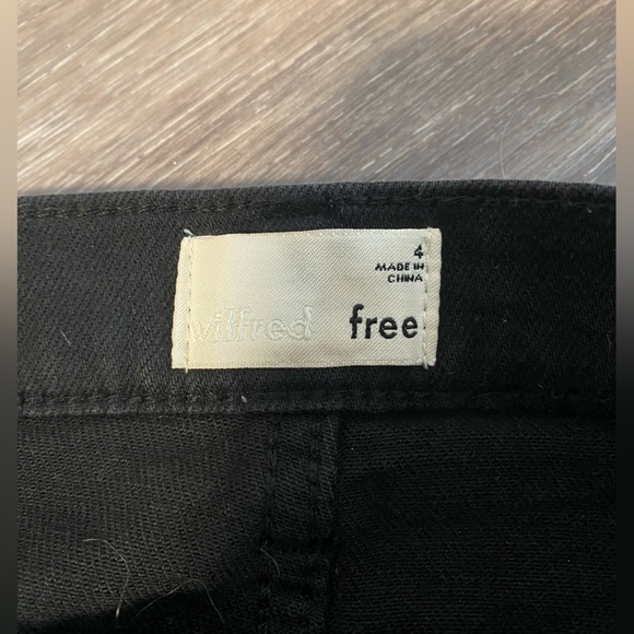 Wilfred Black Jean Skirt Size 4 - Picture 2 of 2